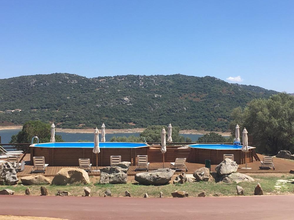 منزل الضيف سانت أنطونيو دي غالورا  في Liscia Country Relais المظهر الخارجي الصورة