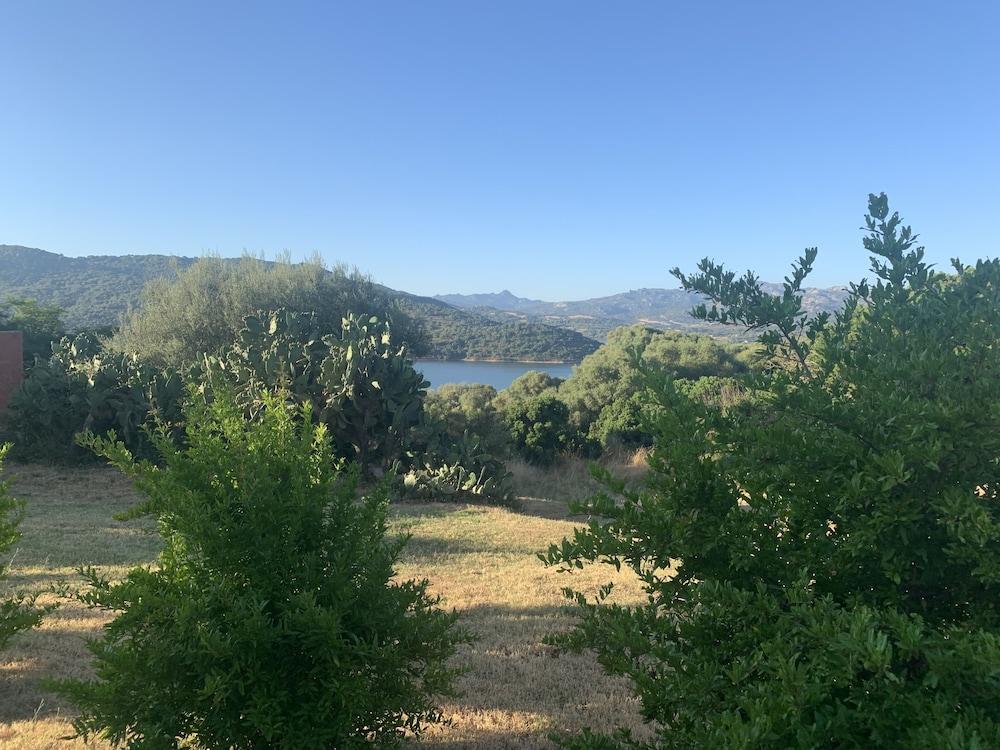 منزل الضيف سانت أنطونيو دي غالورا  في Liscia Country Relais المظهر الخارجي الصورة