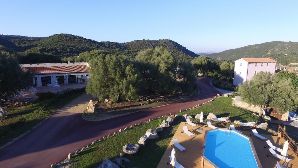 منزل الضيف سانت أنطونيو دي غالورا  في Liscia Country Relais المظهر الخارجي الصورة