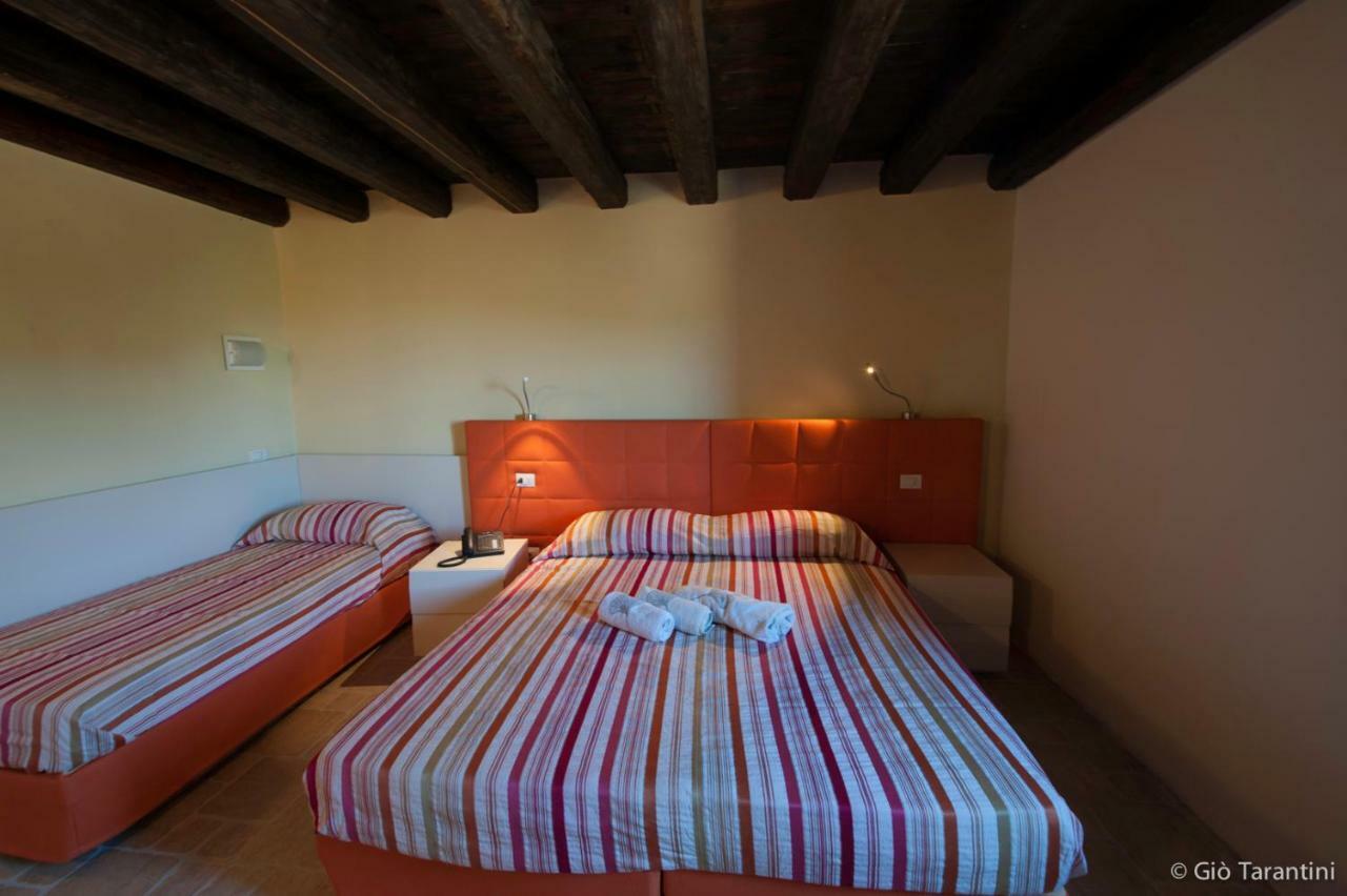 منزل الضيف سانت أنطونيو دي غالورا  في Liscia Country Relais المظهر الخارجي الصورة