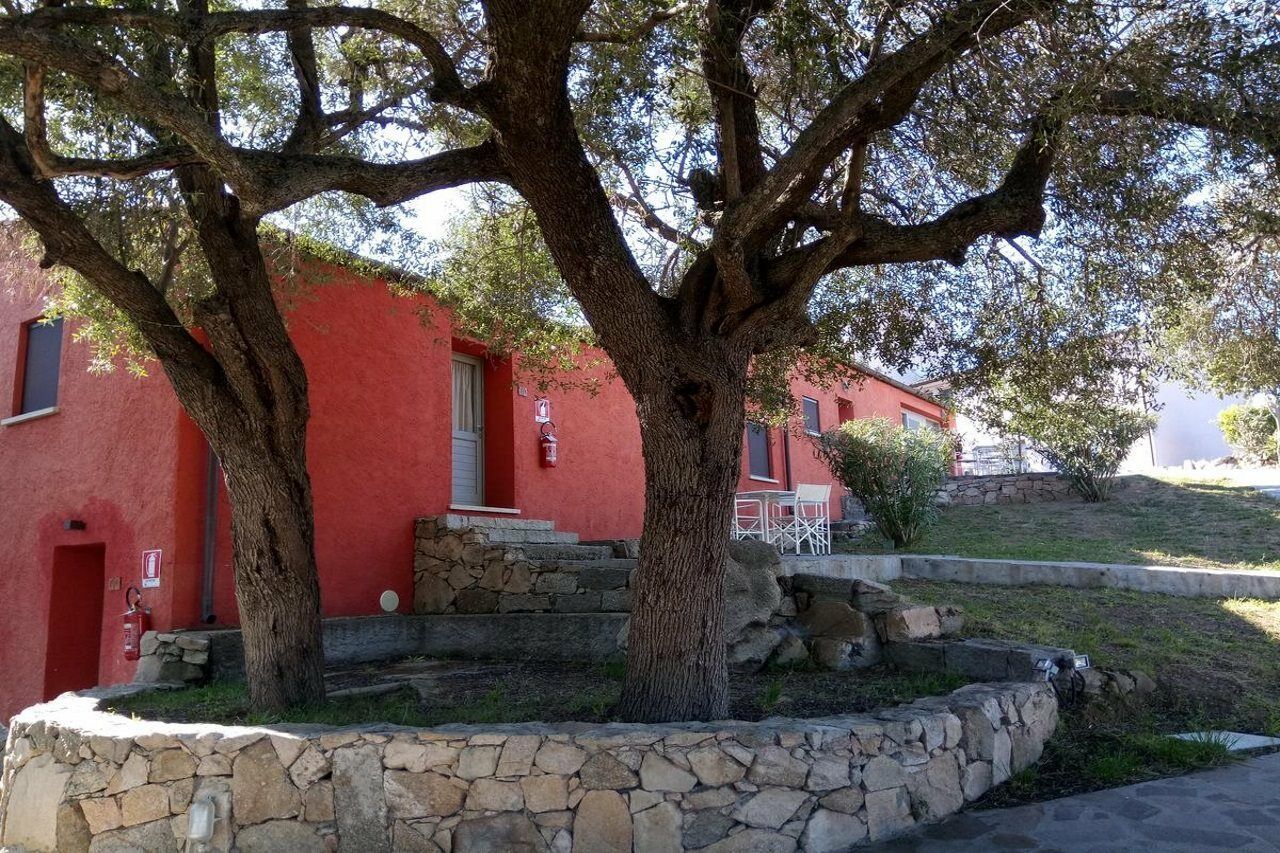 منزل الضيف سانت أنطونيو دي غالورا  في Liscia Country Relais المظهر الخارجي الصورة
